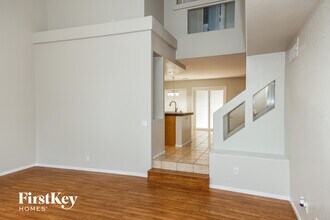 10038 N Dragonfly Wing St in Las Vegas, NV - Building Photo - Building Photo