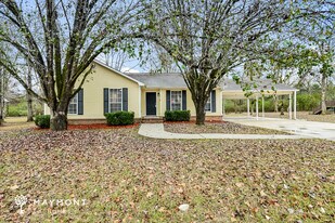 4717 Hollow Ln in Helena, AL - Building Photo