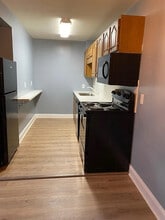 3054 S Pike Ave in Allentown, PA - Building Photo - Building Photo