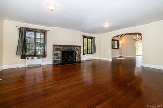 95 Edgewood Ave in Larchmont, NY - Building Photo - Building Photo