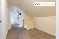 61 Hillside St photo'