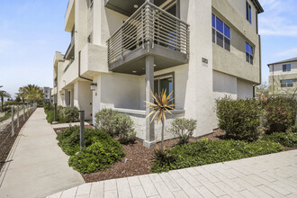 1891 Cosmopolitan Ln in Chula Vista, CA - Building Photo - Building Photo