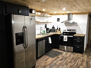 702 Rush Branch Rd in Pigeon Forge, TN - Building Photo - Building Photo