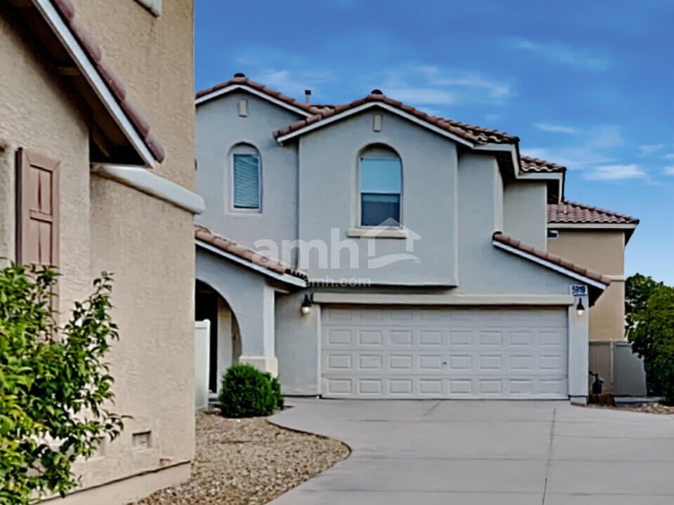 5919 Bristol Crest Ln in Las Vegas, NV - Building Photo