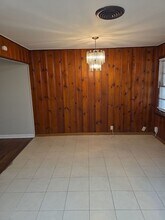 1811 W College St in Sherman, TX - Building Photo - Building Photo