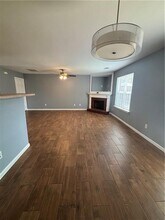 334 Princeton Walk in Adairsville, GA - Foto de edificio - Building Photo