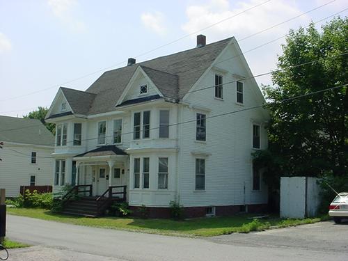 119 Church St in Brewer, ME - Foto de edificio