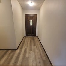 2016 W Jefferson St in Siloam Springs, AR - Building Photo - Building Photo