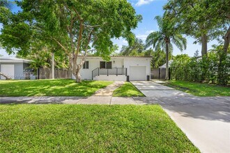 64 NE 88th St in El Portal, FL - Building Photo - Building Photo