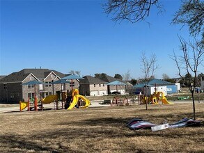 5106 Heritage St in Haltom City, TX - Building Photo - Building Photo