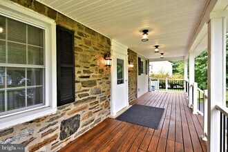 942 Valley Rd in Blue Bell, PA - Building Photo - Building Photo