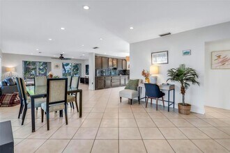 1600 N 28th Ct in Hollywood, FL - Building Photo - Building Photo