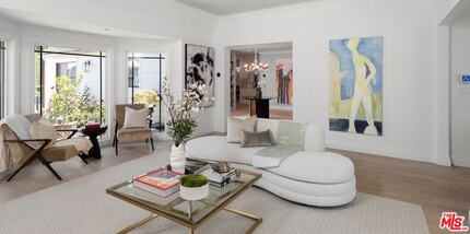 504 Foothill Rd in Beverly Hills, CA - Building Photo - Building Photo