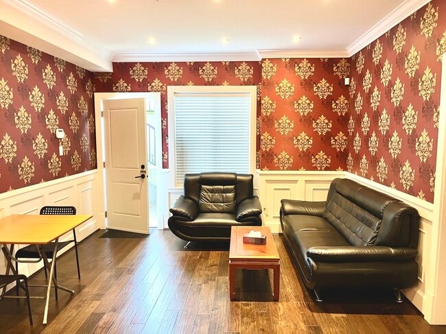 property at 1553 W 61st Ave