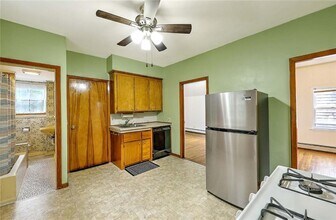 40 Brightridge Ave in East Providence, RI - Building Photo - Building Photo
