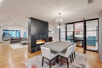 4423 Springside Ln in Dallas, TX - Building Photo - Building Photo