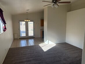 2194 W Burlwood Way in Tucson, AZ - Building Photo - Building Photo