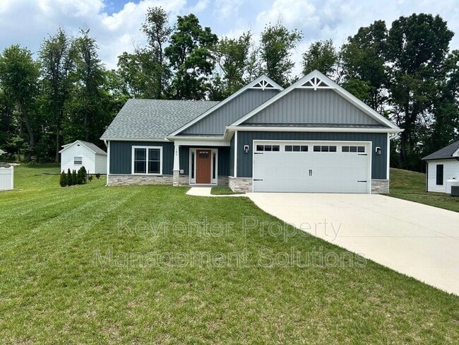 property at 185 Lindburgh Dr