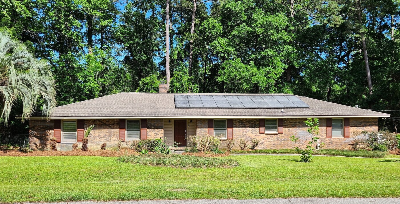 115 Ferndale Dr in Tallahassee, FL - Building Photo