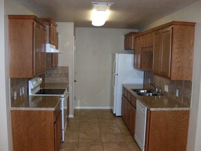 5800 Aquarius Dr in Killeen, TX - Building Photo - Building Photo