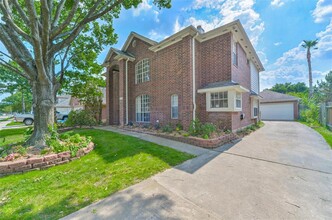 3723 Windlewood Dr in Katy, TX - Building Photo - Building Photo