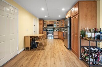 70 Jamaicaway in Boston, MA - Building Photo - Building Photo