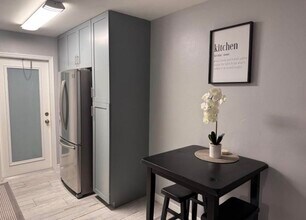 136 Akron St in Lake Worth Beach, FL - Building Photo - Building Photo