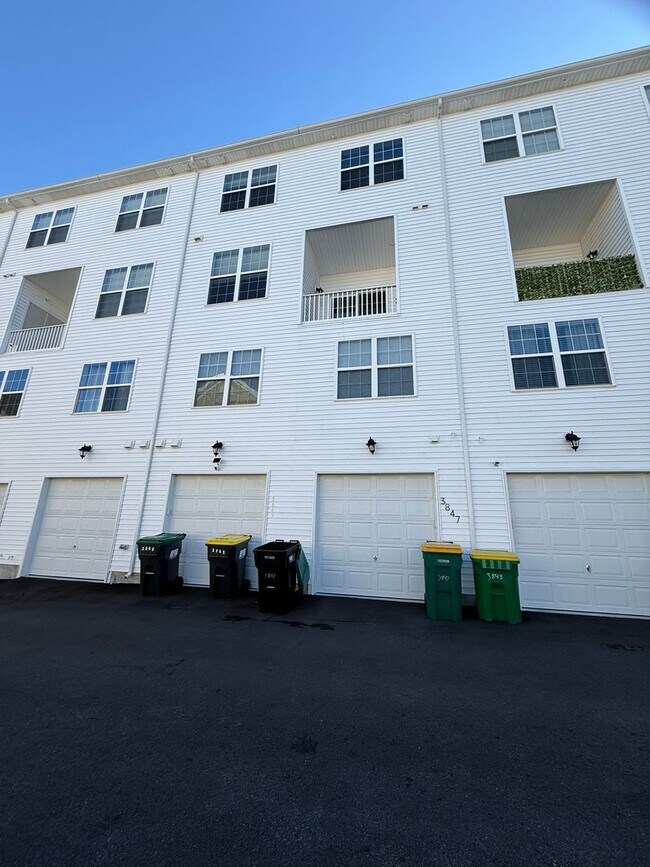 3847 Green St in Claymont, DE - Building Photo - Building Photo