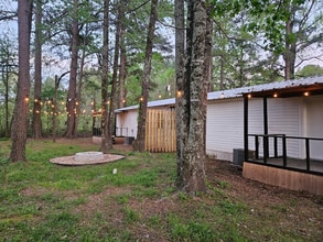 105 CR 2002 in New Boston, TX - Building Photo - Building Photo