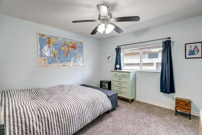 property at 3813 Kangaroo Ct