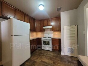 1928 El Monte Ave in Sacramento, CA - Building Photo - Building Photo