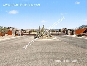 8073 S Jaeger Pl in Tucson, AZ - Building Photo - Building Photo