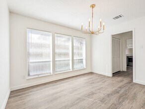 2706 Oakmont Ln in Missouri City, TX - Building Photo - Building Photo