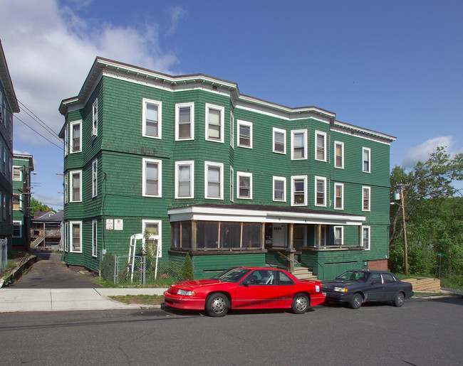 16-24 Grape St in Chicopee, MA - Building Photo - Building Photo