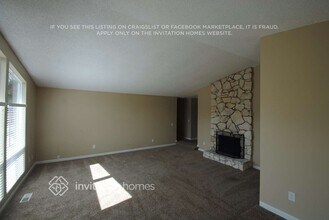 4243 SW 323rd St in Federal Way, WA - Building Photo - Building Photo