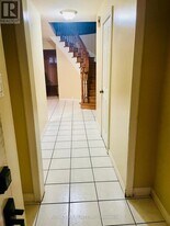 118 Banting Crescent in Brampton, ON - Building Photo