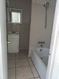 519 Phillips St photo'