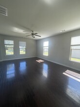 3037 Commonwealth Dr in Spring Hill, TN - Building Photo - Building Photo
