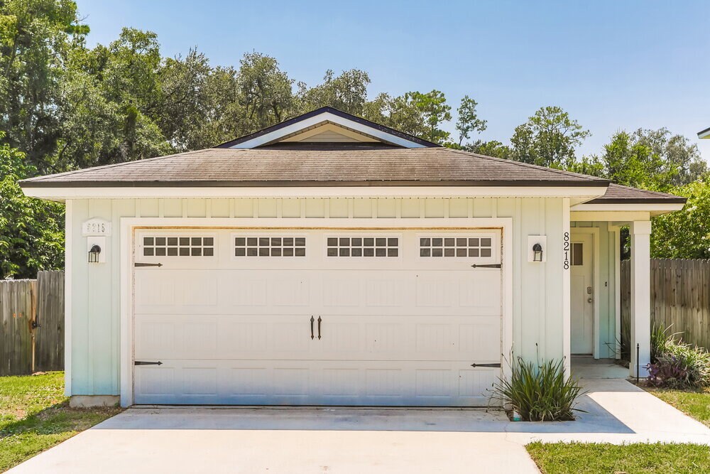 8218 Highfield Ave in Jacksonville, FL - Building Photo