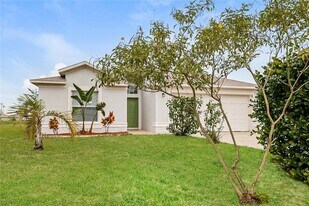 319 Erie Ct in Kissimmee, FL - Building Photo