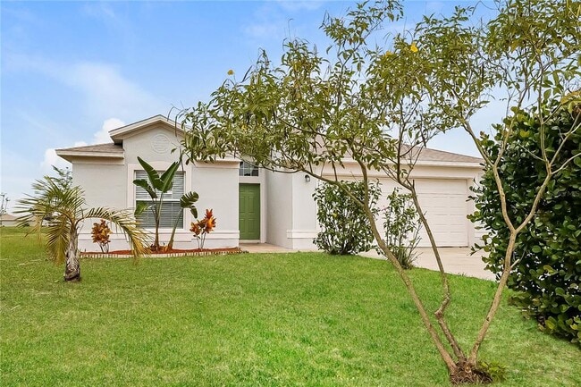 property at 319 Erie Ct