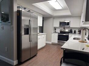 945 Chevy Chase St NW in Port Charlotte, FL - Building Photo - Building Photo