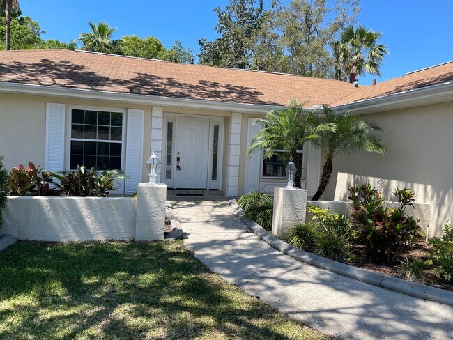 1271 Masada Ln in Spring Hill, FL - Building Photo - Building Photo