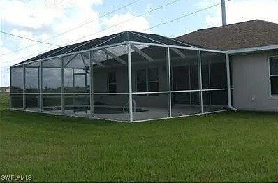 1302 Santa Barbara Blvd N in Cape Coral, FL - Foto de edificio - Building Photo
