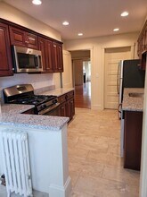 7 Lewis Rd, Unit 2 in Winchester, MA - Building Photo - Building Photo