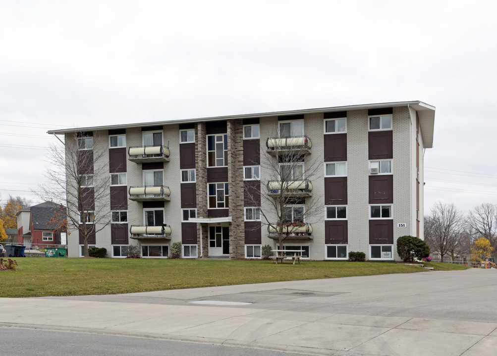 151 Macgregor Cres in Waterloo, ON - Building Photo