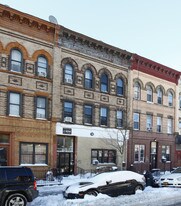 184 Irving Ave in Brooklyn, NY - Building Photo