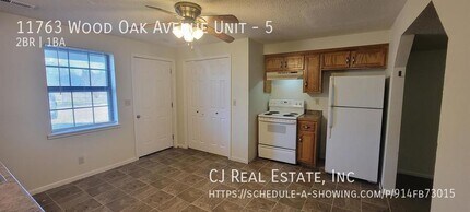 11763 Wood Oak Ave, Unit 5 in Richmond, MO - Building Photo - Building Photo