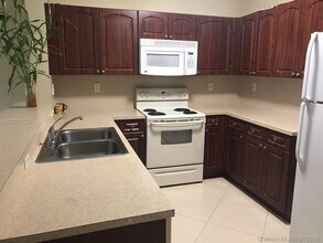 8440 SW 150th Ave in Miami, FL - Building Photo - Building Photo