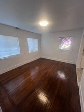 1933 El Monte Ave in Sacramento, CA - Building Photo - Building Photo